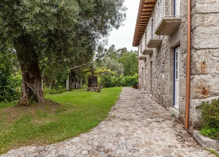 Eido Do Carvalhoso - Casa De Campo Em Arcos De Valdevez